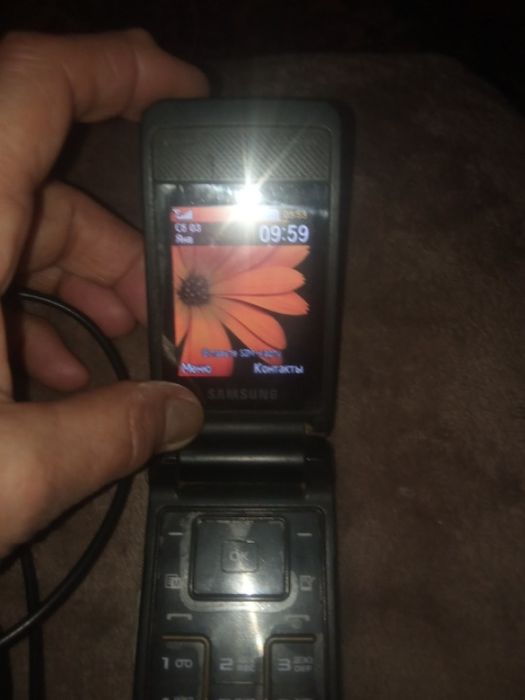 Кнопочный телеффон ,,samsung,,S3600i.