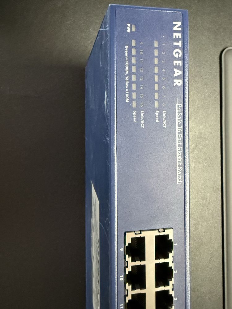 Switch Prosafe 16 Gigabit