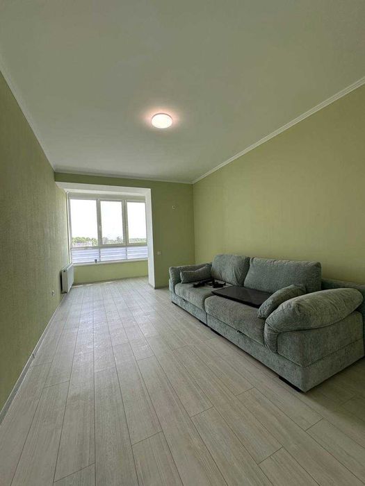 Продаж 2-кімнатної квартири в новому будинку в центрі міста