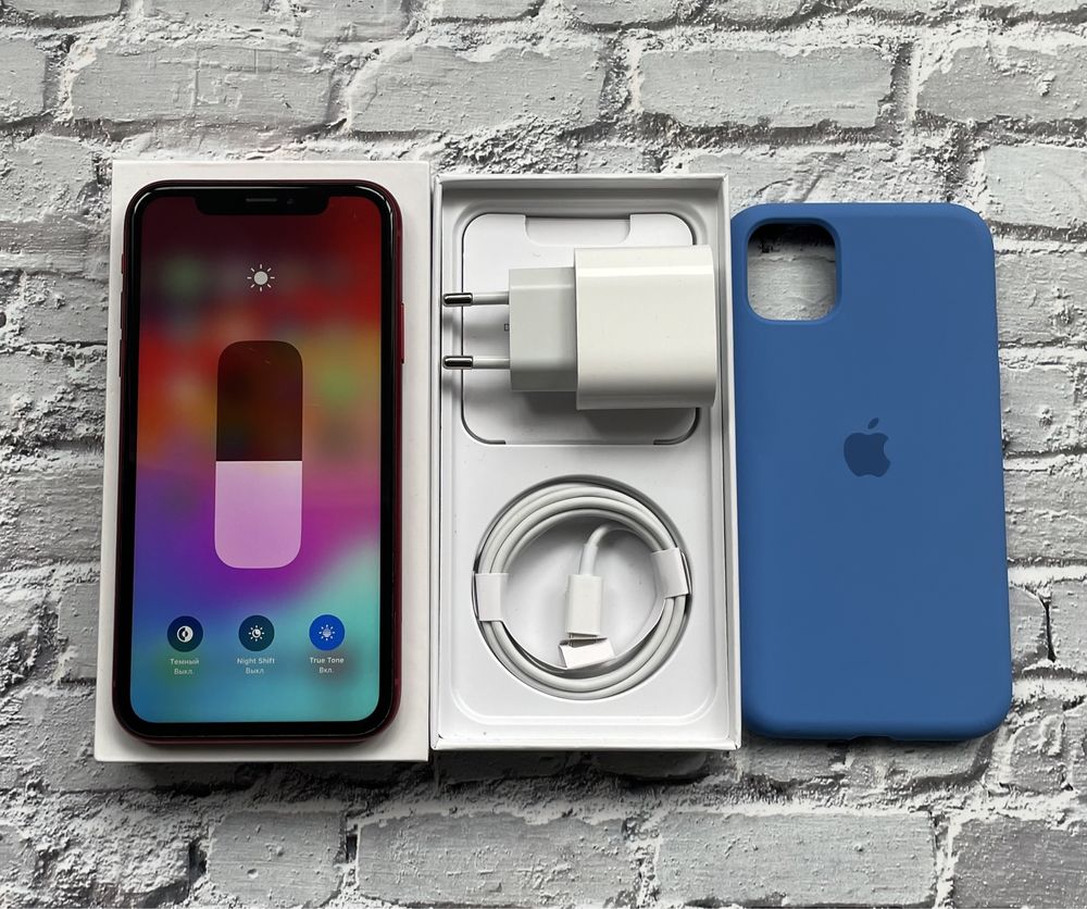 iPhone Xr 64GB Red Neverlock