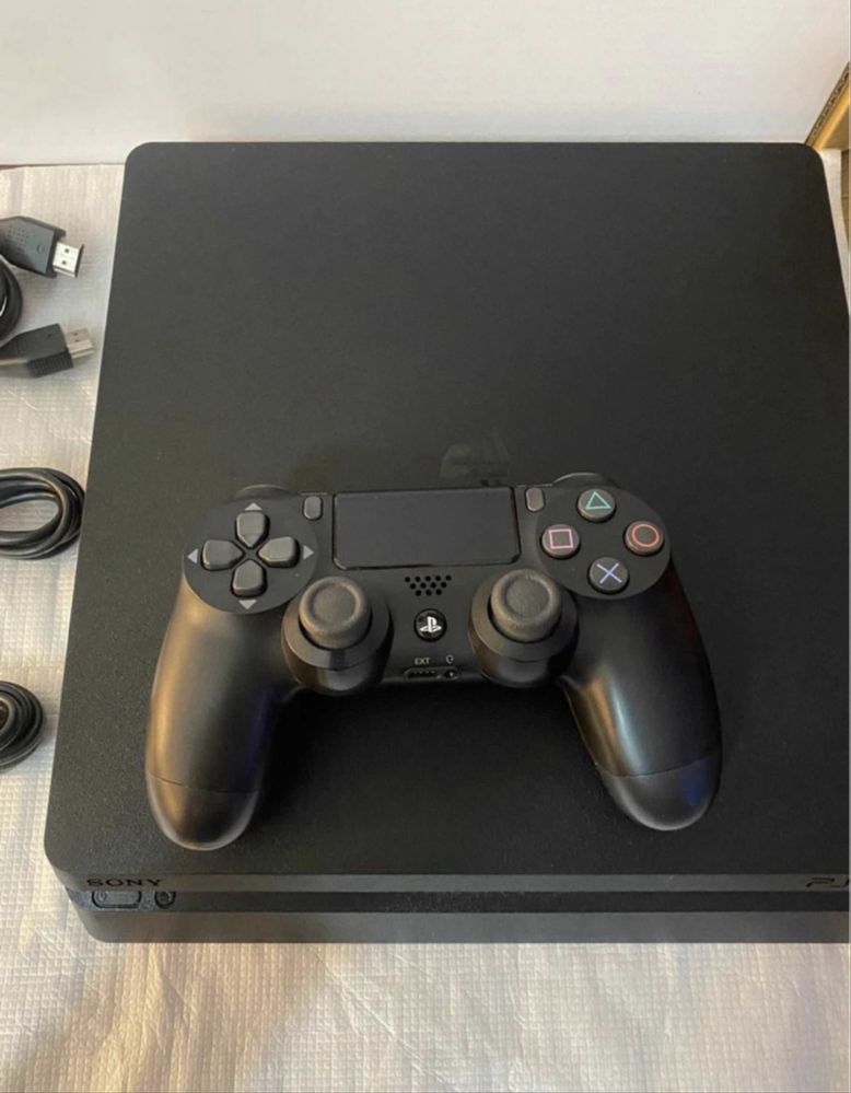 PlayStation 4 Slim PS4 Novo + Comando + Jogo Fifa 19