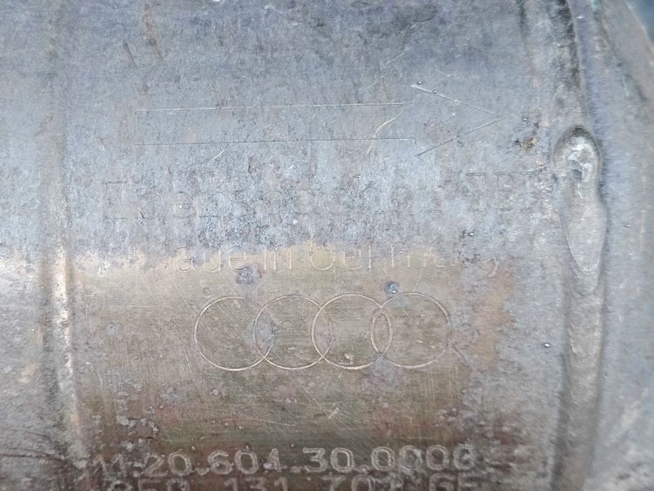 Katalizator 8E0131701GF 8E0131701GH Kat Wydechowy Plecionka Łacznik Tlumik 3.2 FSI Audi A4 B7 A6 A8