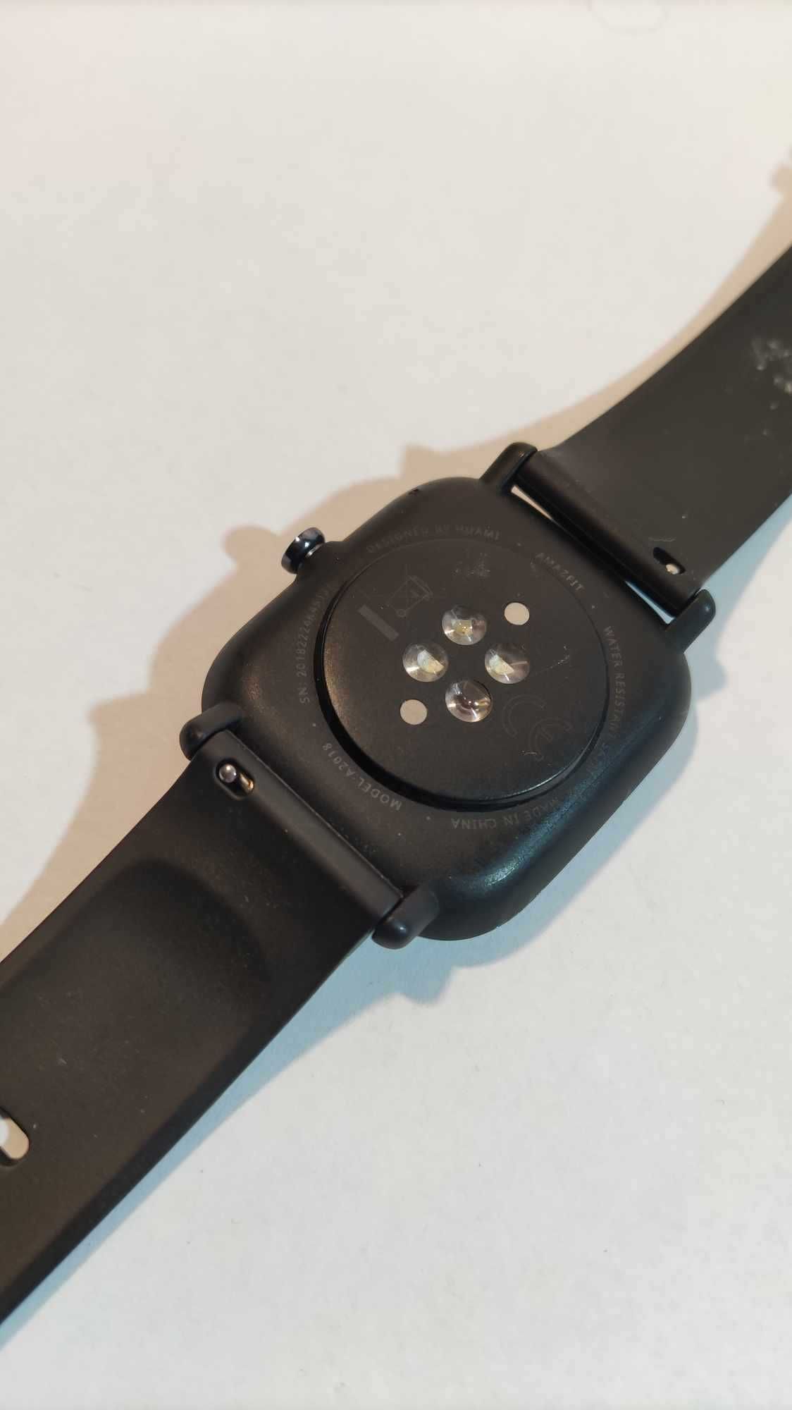 Smartwatch Amazfit GTS 2 Mini czarny (H)