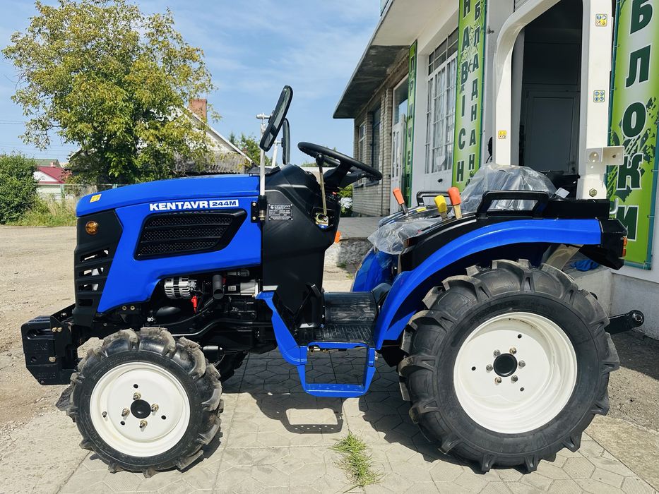 Мінітрактор KENTAVR 244M