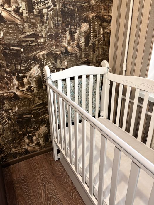 Дитяче ліжко з маятником трансформер дерево біле