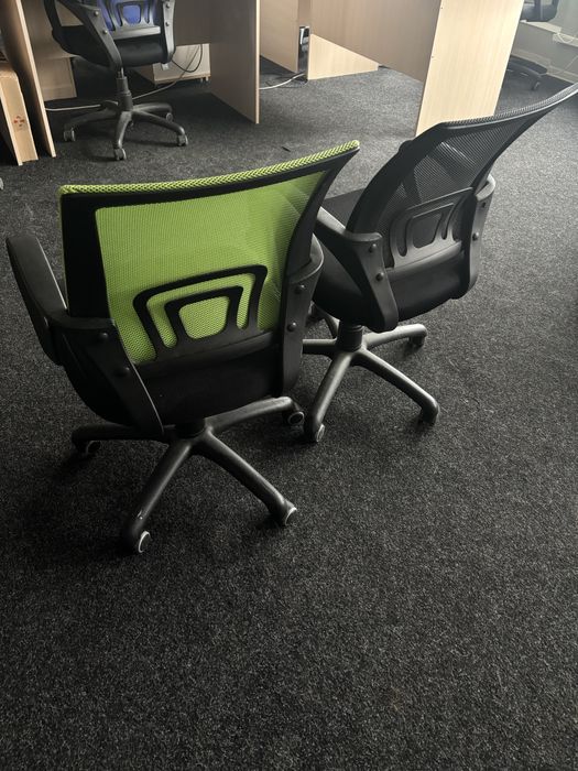 Крісло офісне чорне/зелене/синє