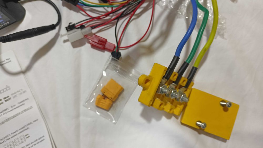 Контроллер 48v-72v80A  LCD SW900