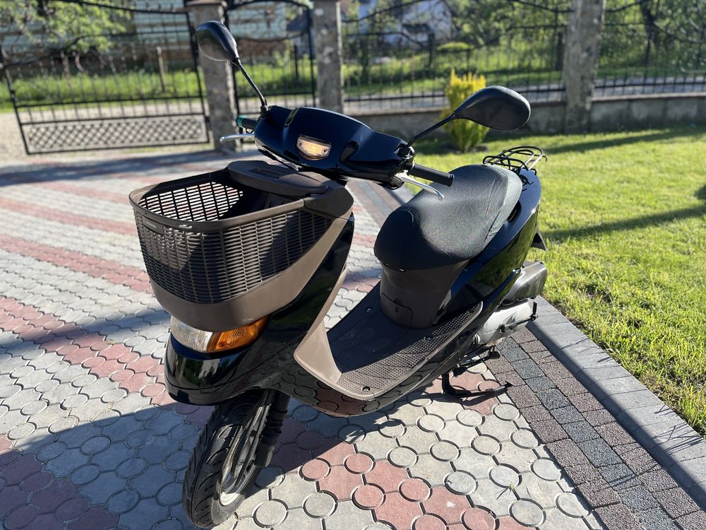 Скутер з контейнера Honda Dio Cesta 62 4-тактий Honda 34