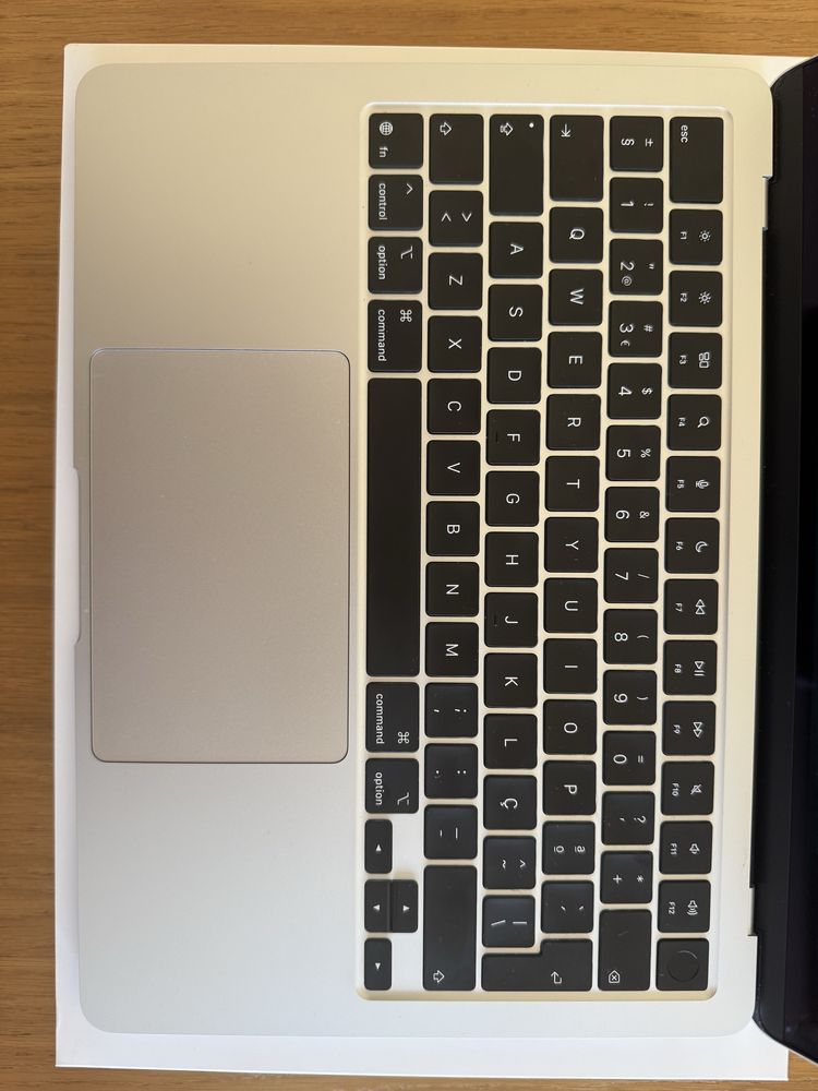 Macbook air 13 M4 256g com garantia