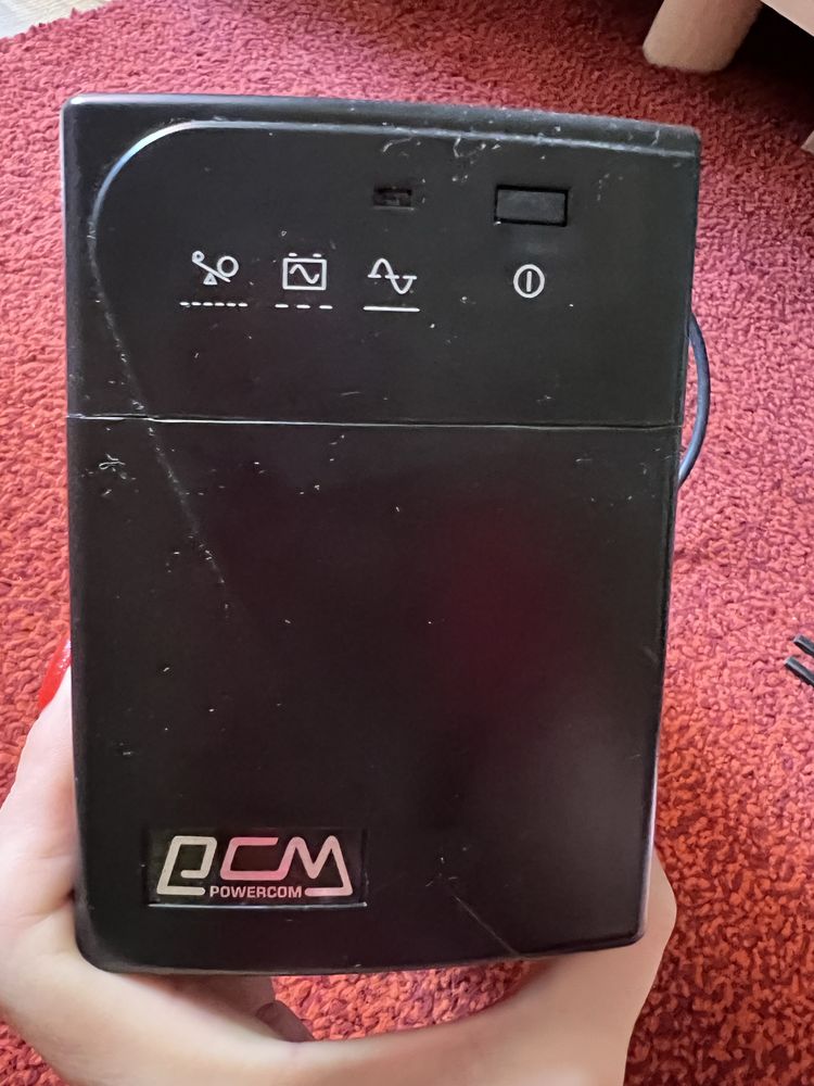 Продаю ДБЖ Powercom BNT-600AP