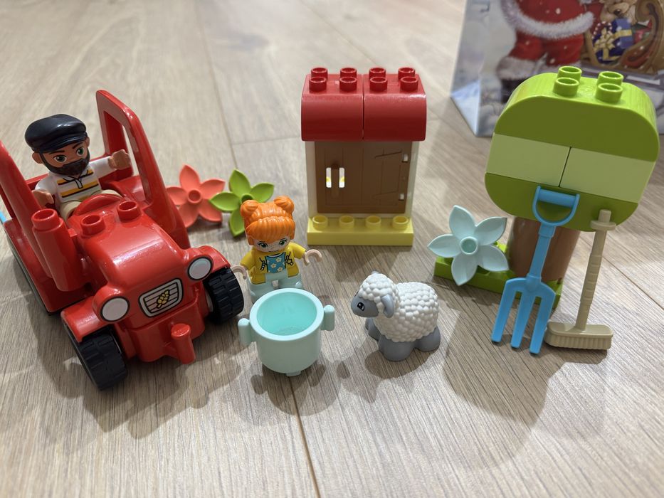 Lego Duplo Traktor i zwierzęta gospodarskie 10950