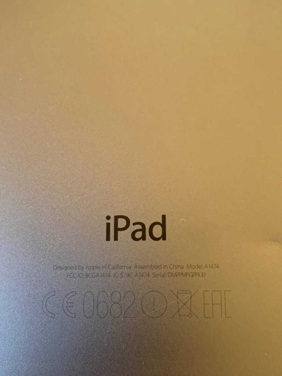 Apple iPad Air 16GB Gray (MD785)