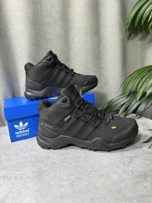 Adidas Terrex Swift R2, Gore Tex, кросівки з хутром