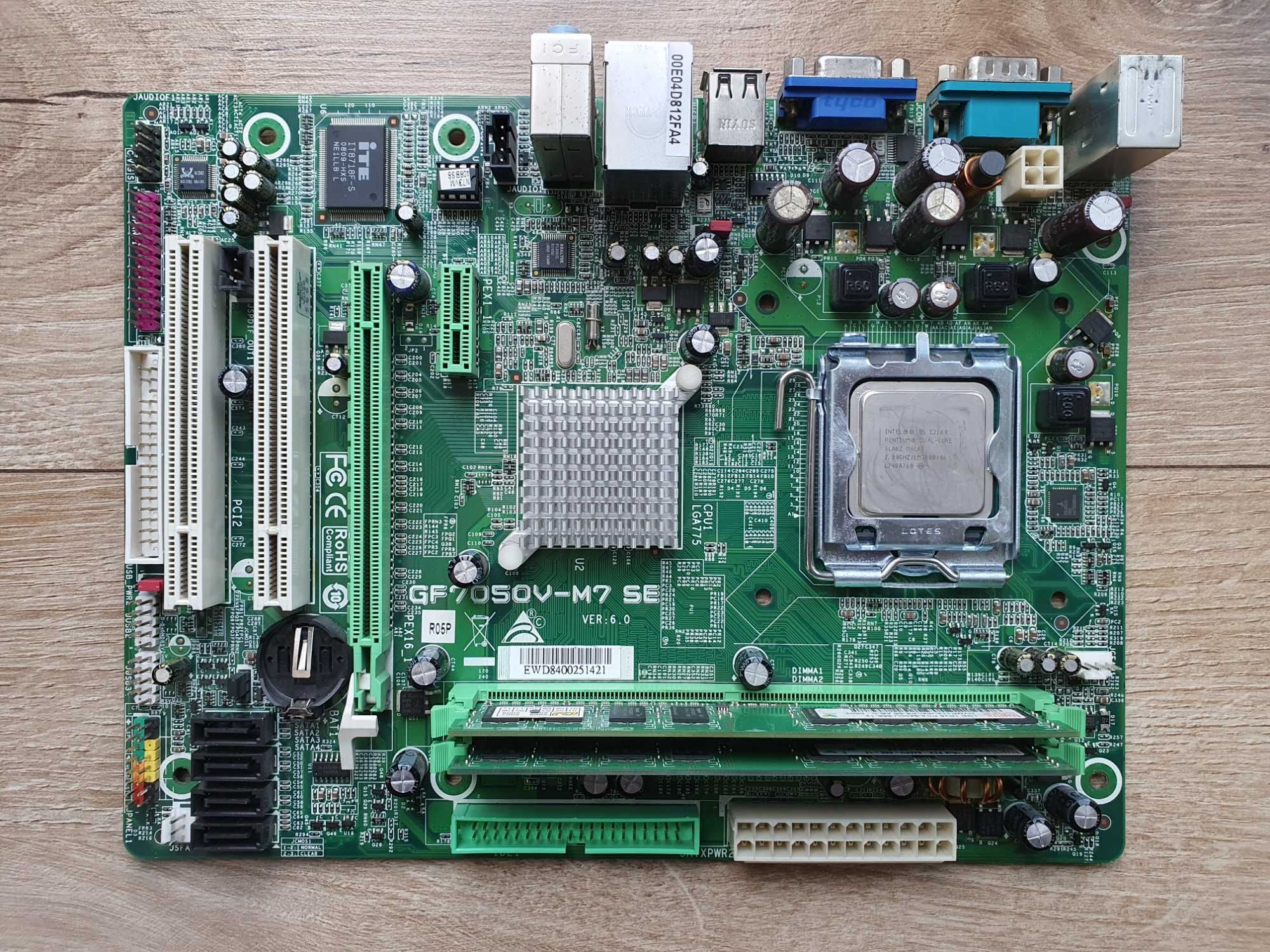 Материнська плата GF7050V-M7 SE