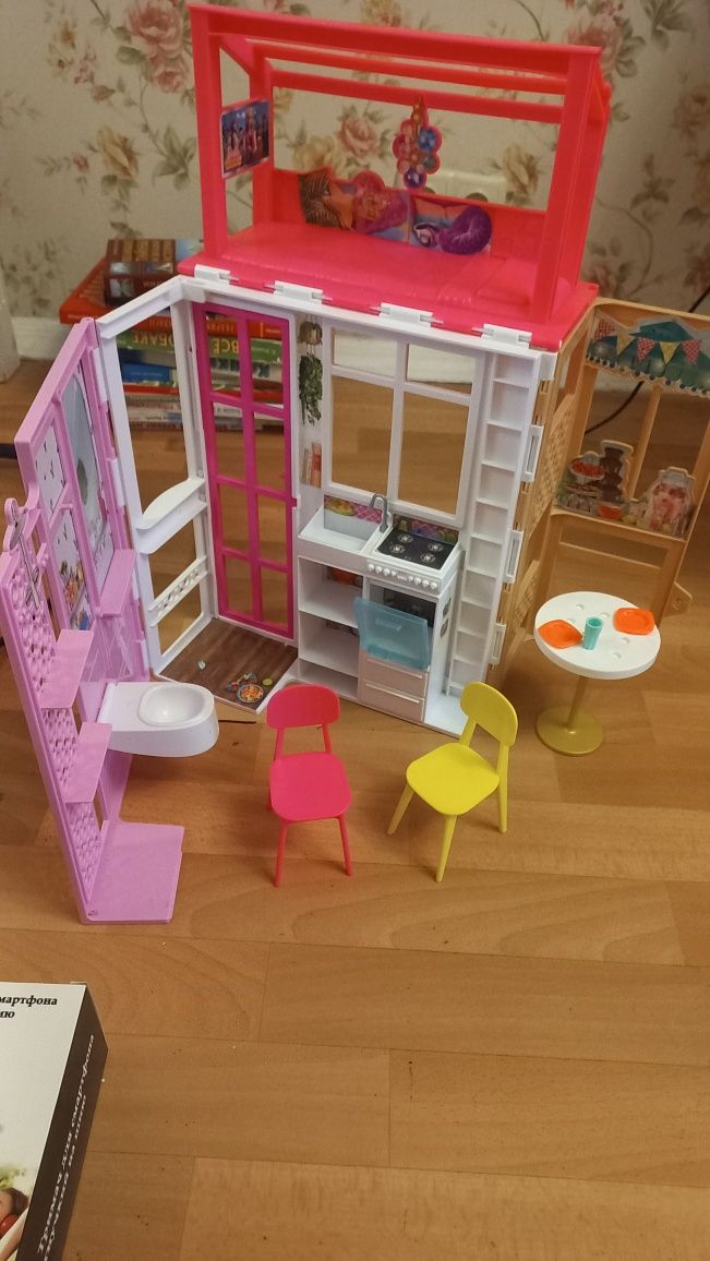 Будинок Барбі, ляльковий будинок,  Mattel,  фірмовий,  компактний