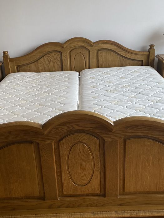 Swarzędz, meble do sypislni, dąb, łôżko, komoda stoliki nocne 2 szt