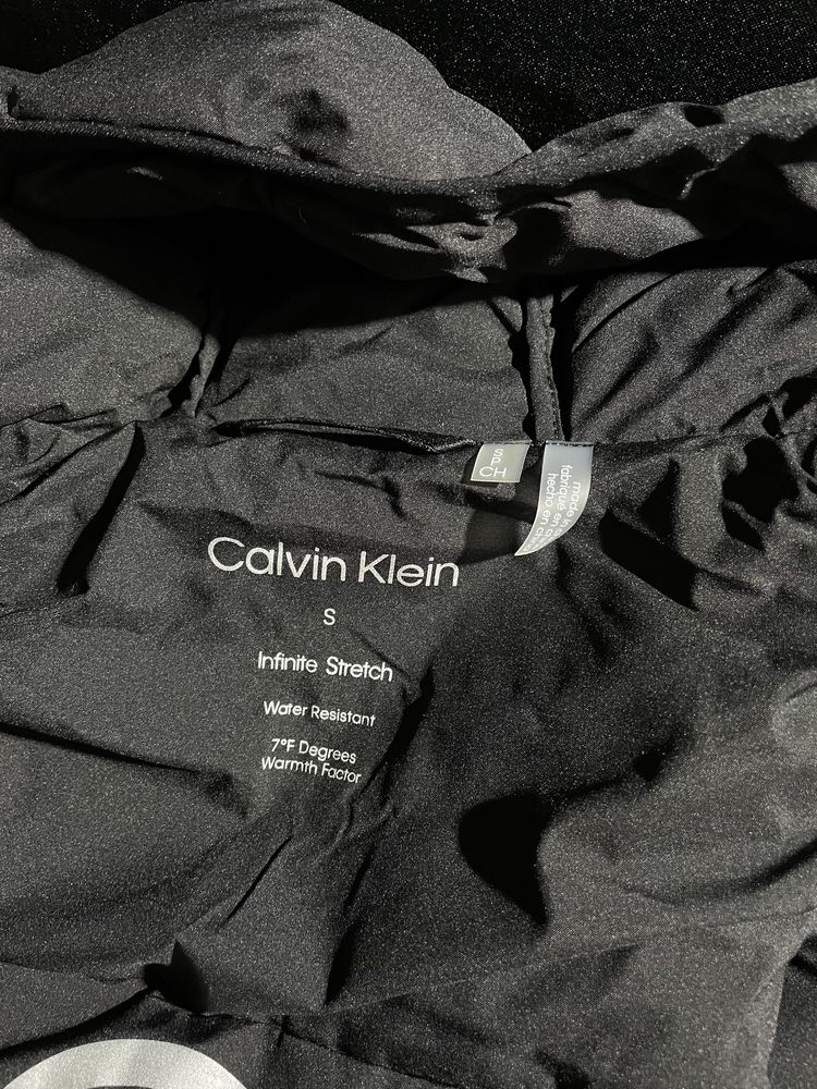 Мужская куртка Calvin Klein  Infinite Stretch оригинал