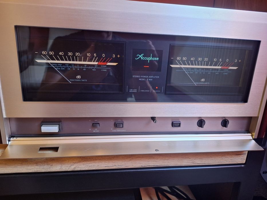 Accuphase P800 potęga mocy!