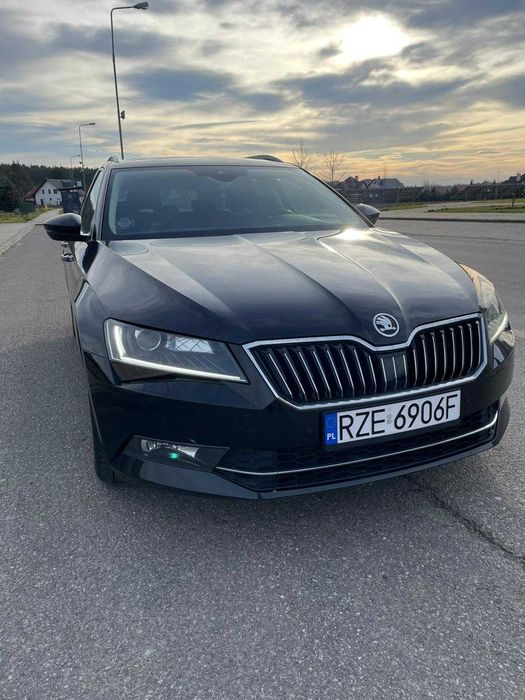 SKODA SUPERB III Webasto  Aktywny Tempomat ACC Panorama Navi Kamera Fu