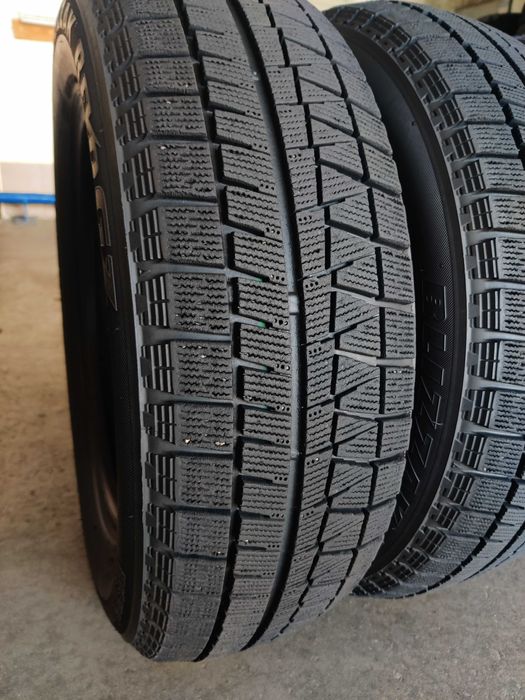 Bridgestone Blizzak R15 185 65 шини зимові преміум
