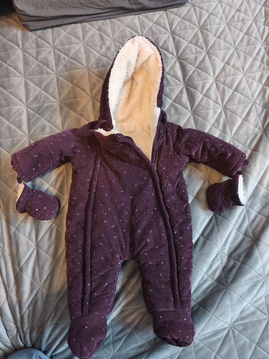 Kombinezon zimowy 0-3 miesiace