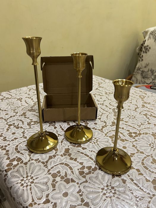 Підсвічник, золотий металевий