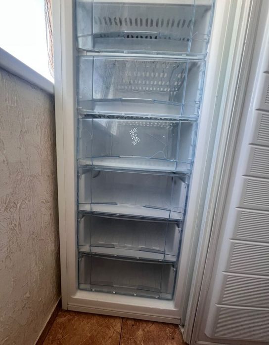 Морозильна камера