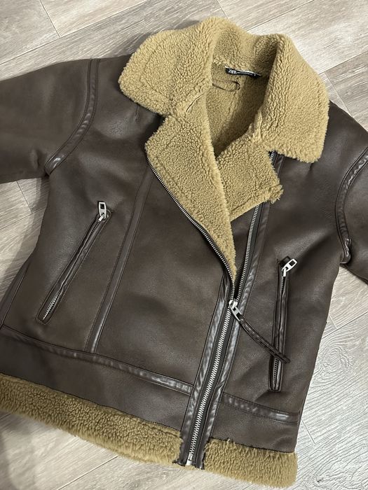 Дублянка Zara коричнева