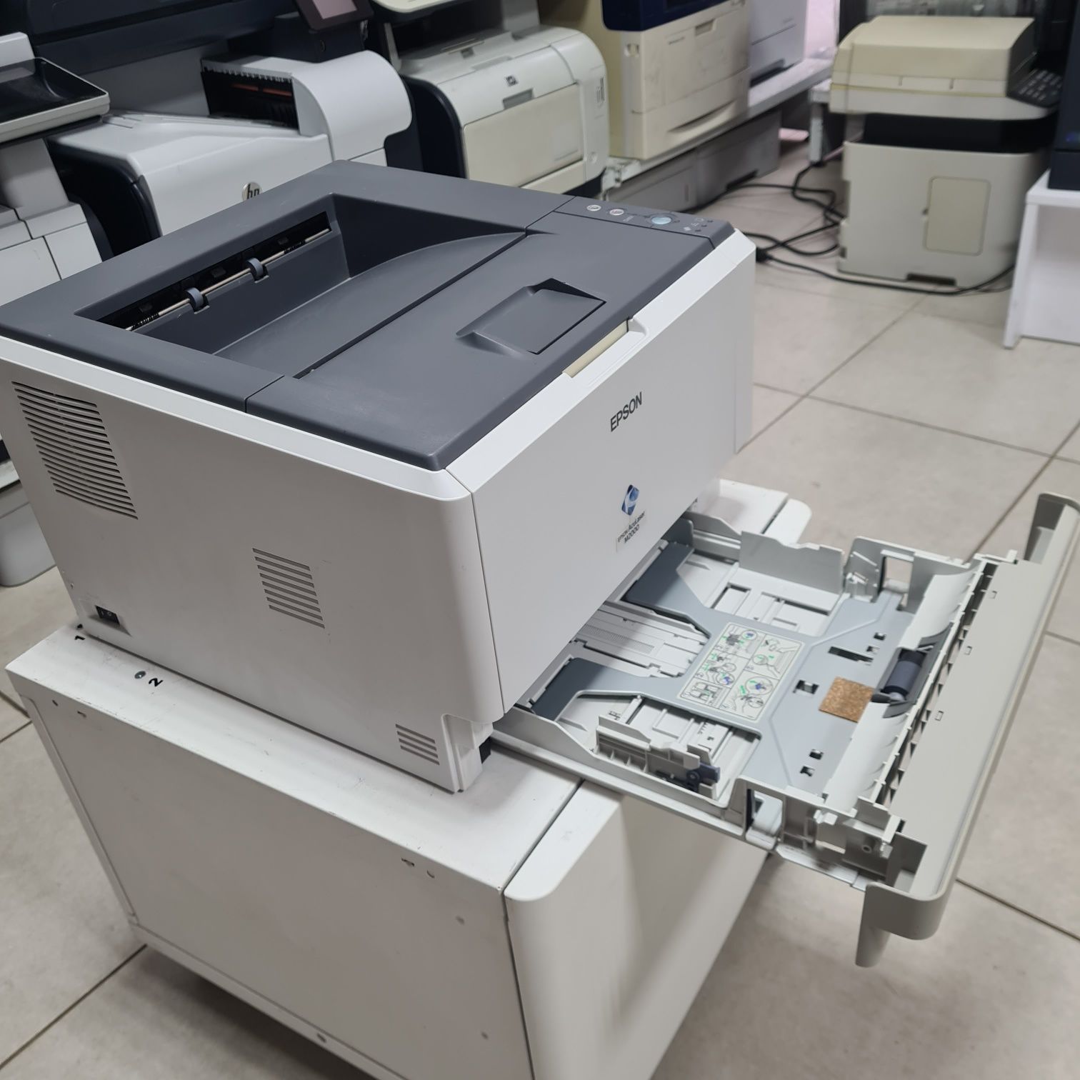 Лазерный принтер Epson M2000d. 1200dpi,двустронний  Гарантия