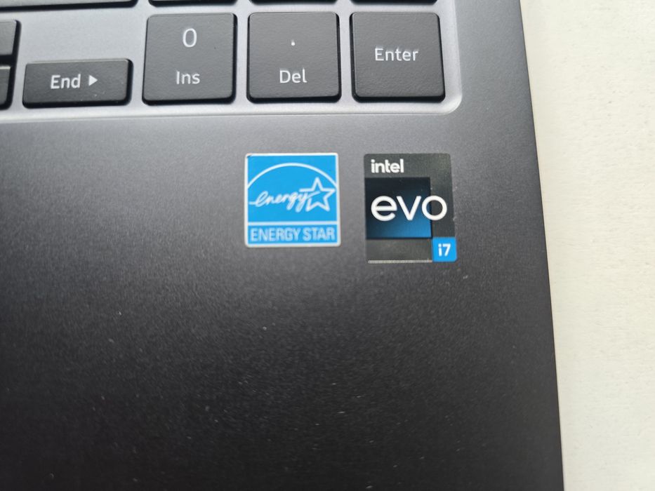 Samsung Galaxy book 3 360 15.6 16/1TB