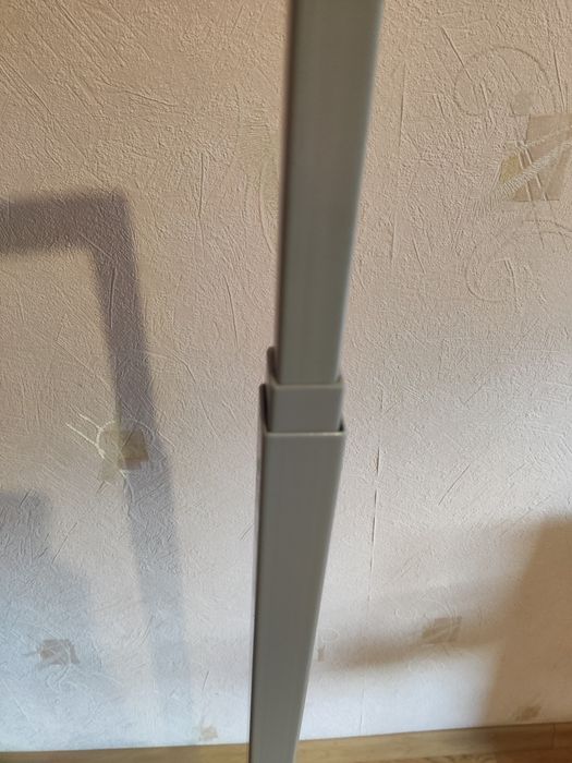 Вішалка для одягу речей стійка