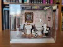 Miniaturowa łazienka w realistycznym stylu – dekoracja handmade
