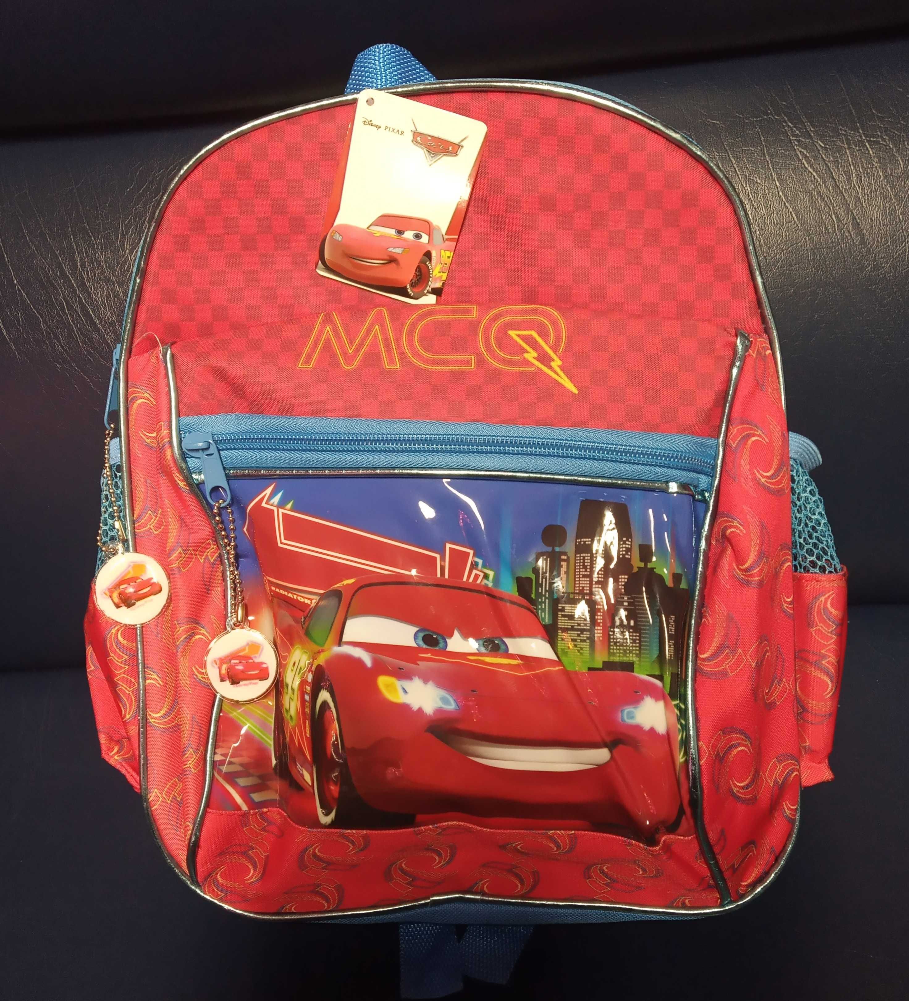 Mochila Faisca McQueen + Carro Bombeiros Criança