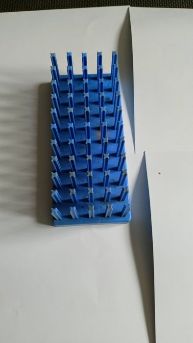 Statyw do próbówek jeż