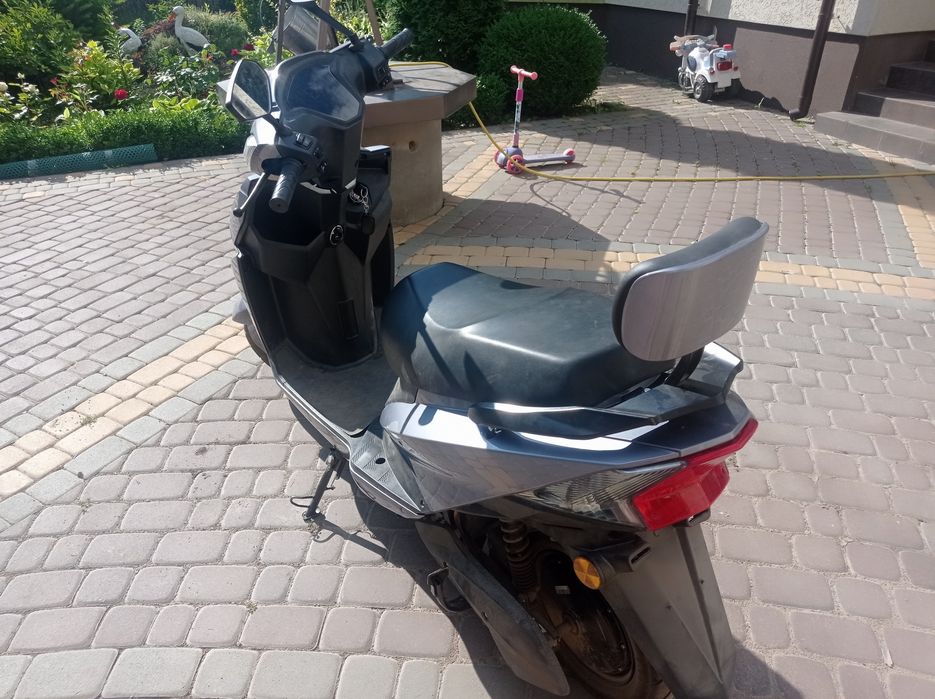Продам електро скутер