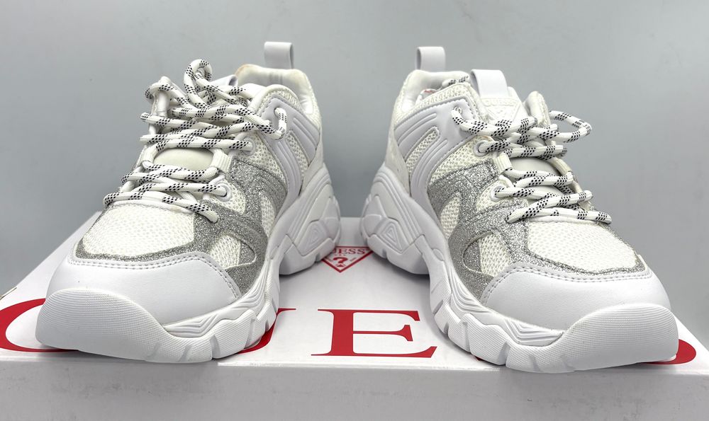‼️Nowe oryginalne sneakersy GUESS Marlia białe 35 AZ 104 ekoskóra