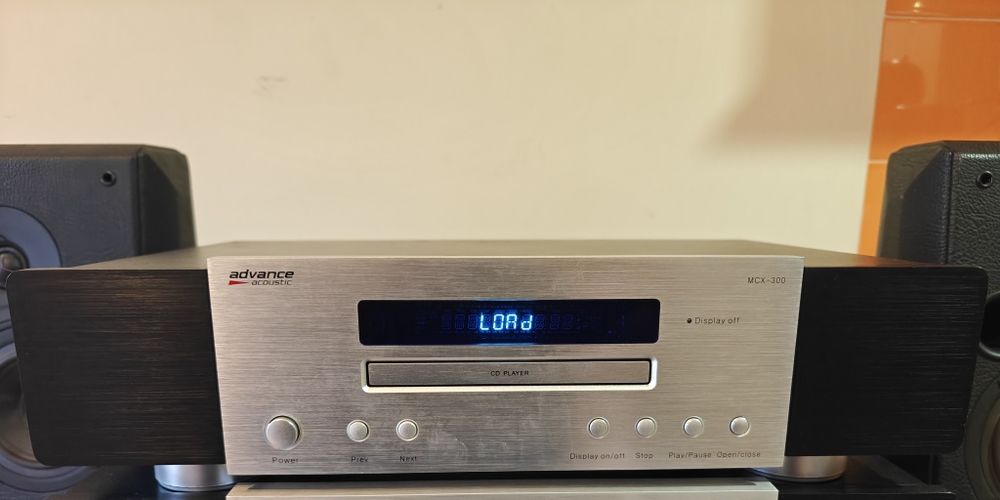 Leitor de CDs Advance Acoustic Mcx-300