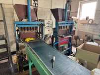 Prasa hydrauliczna do wyprasek znicze