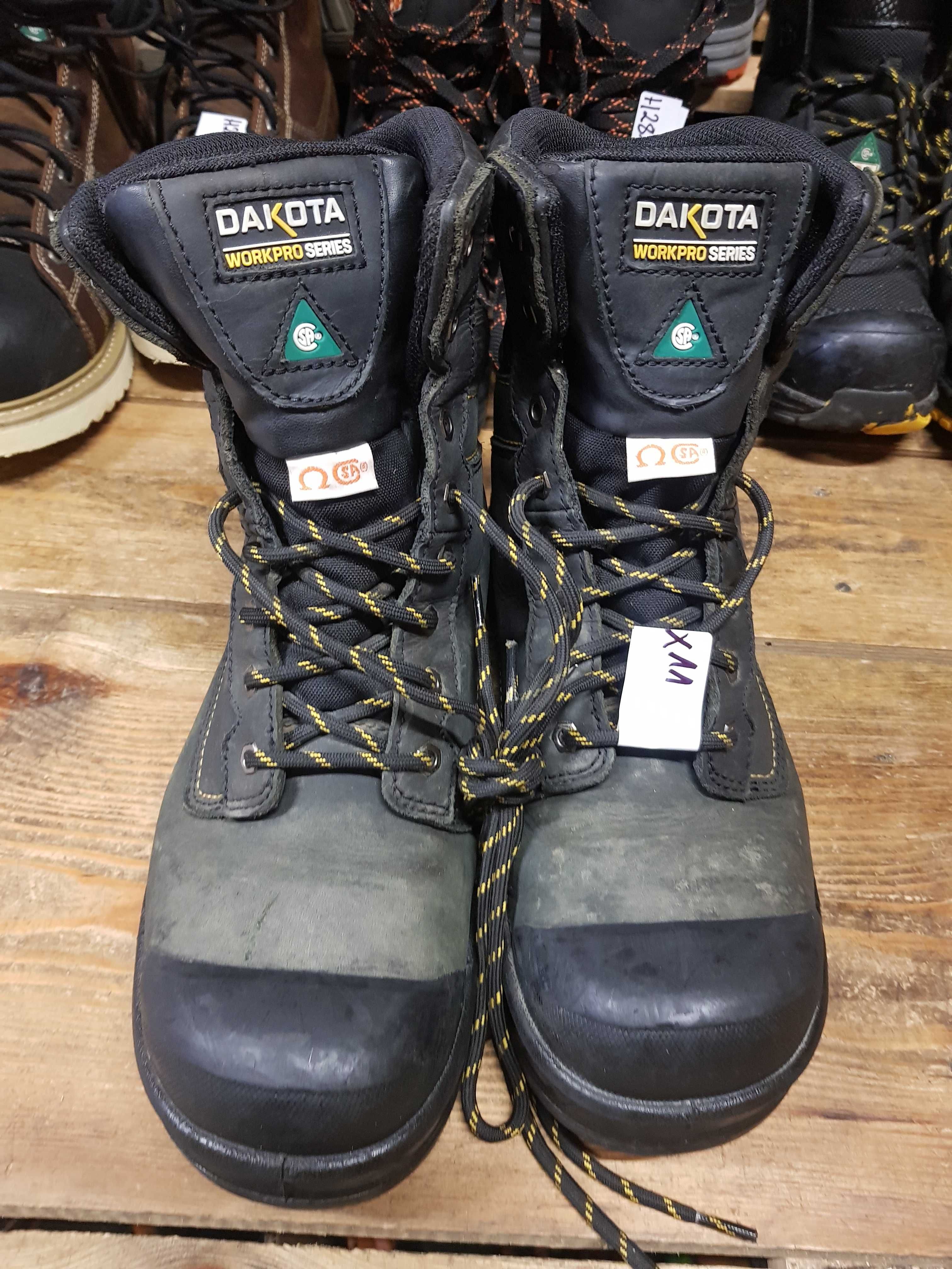 Buty robocze DAKOTA rozm 42,5 wkł 28,5 cm S3