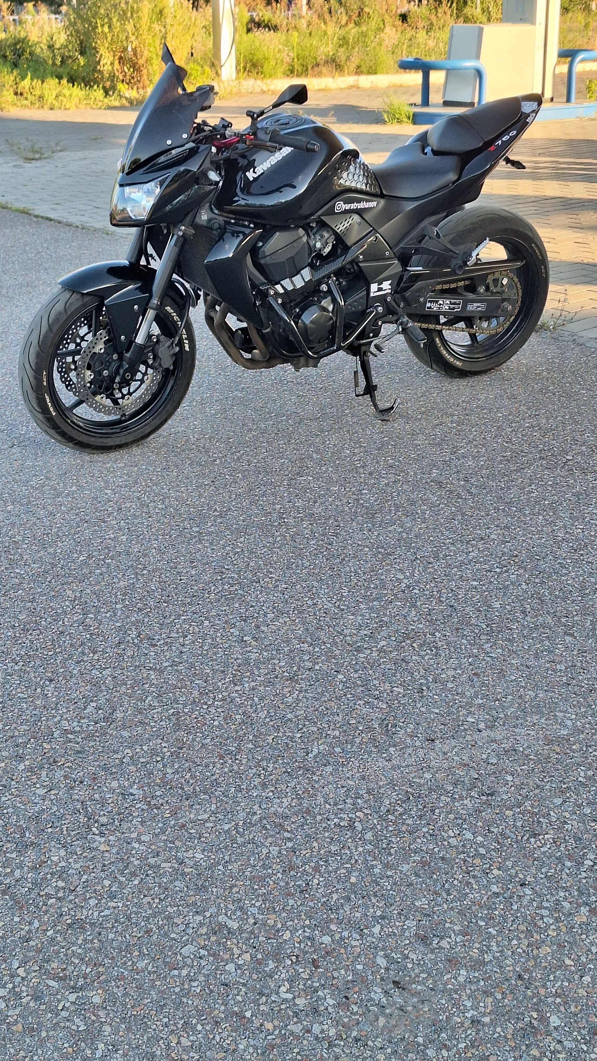 Продам kawasaki z750