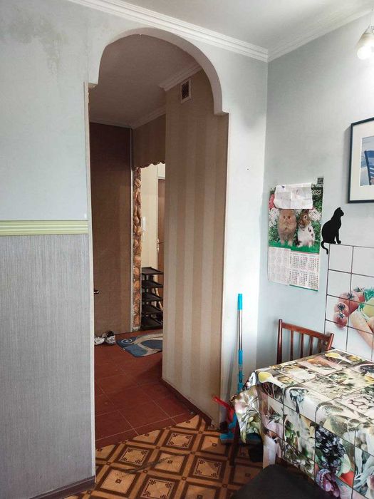 40594 Продається 2 кімнатна квартира по вул Прибузька