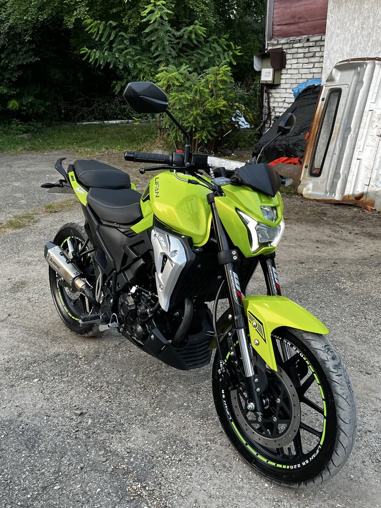 Продаю Lifan sr220
