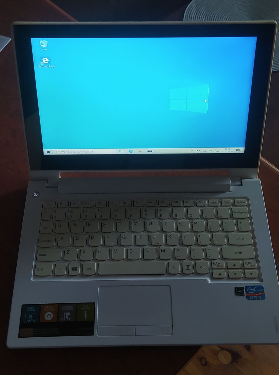 Laptop lenovo Win10, i3, dysk 1Tb, ekran dotykowy
