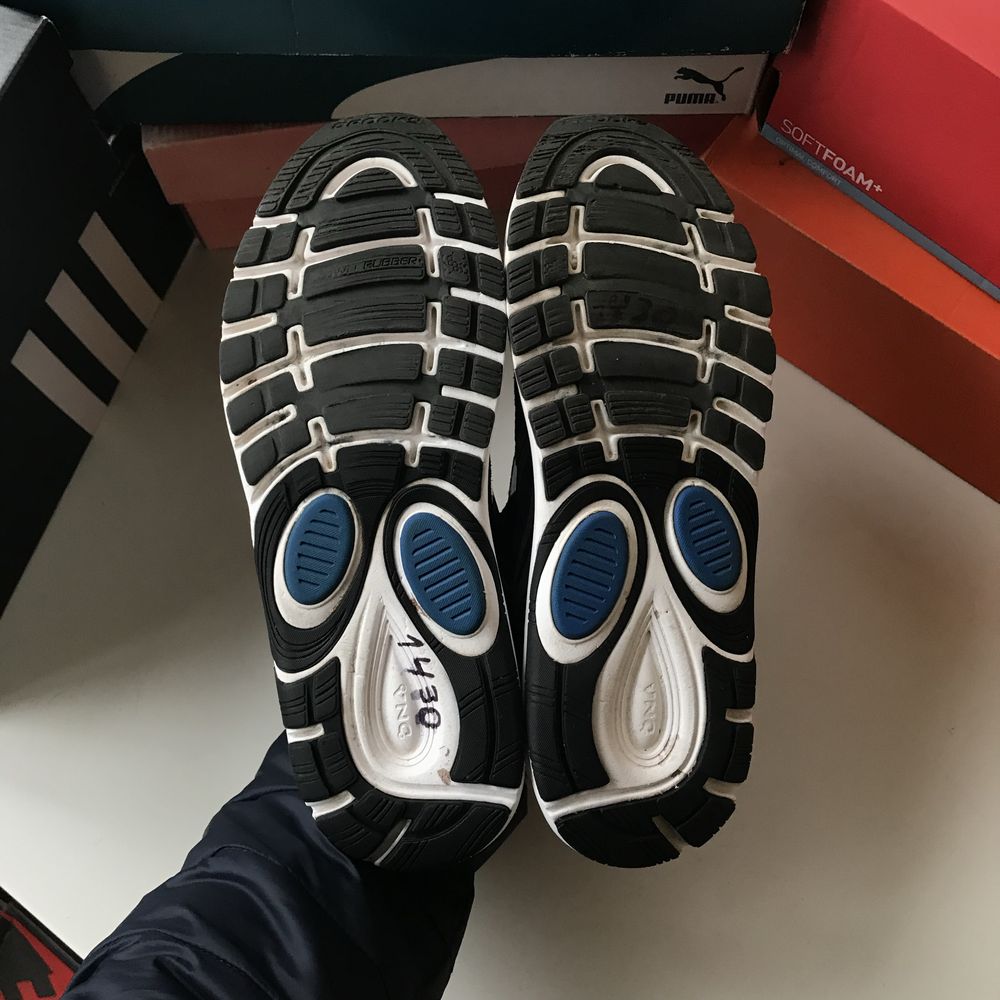 Brooks, оригінал, сітка, розмір 47, кросівки на літо і бігу взуття