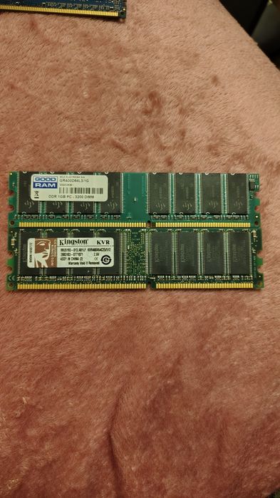 Pamięć DDR 2x1gb