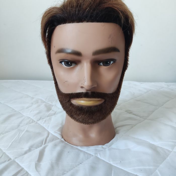 Glowa fryzjerska marki Sibel meska wlosy naturalne do cwiczen