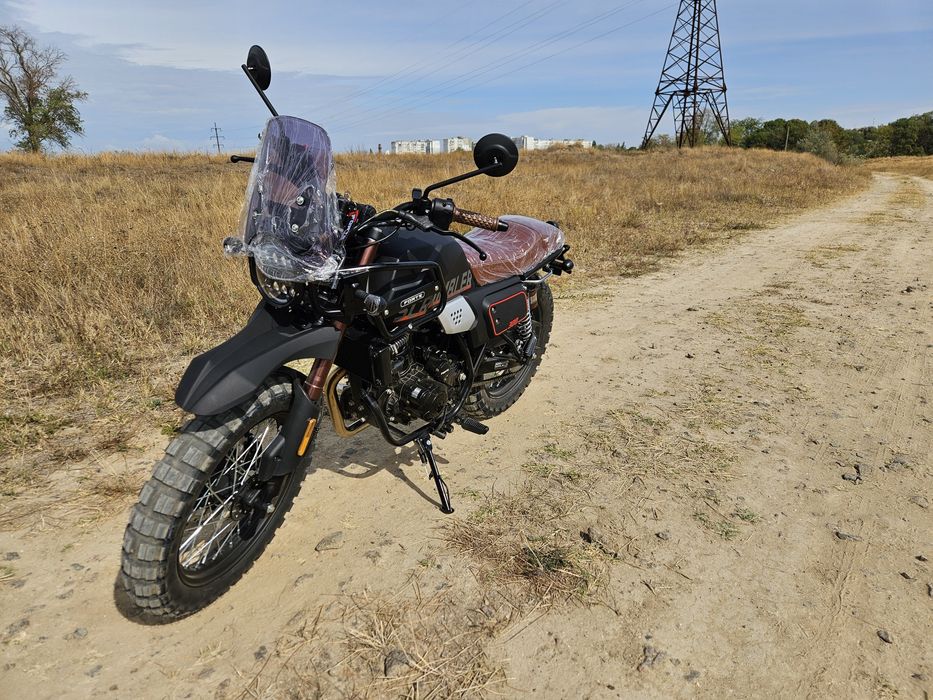 Новий мотоцикл Forte Scrambler FT 300