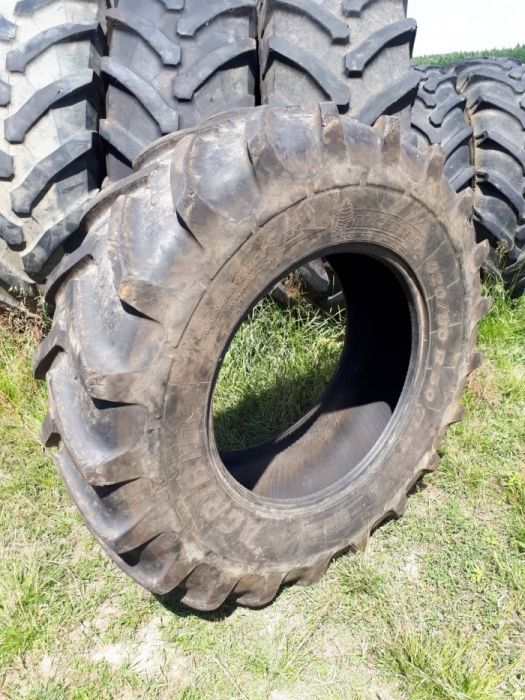 Opona rolnicza Zachodnia Okazja 420/90 R - 30 MICHELIN AGRIBIB 18.4 30