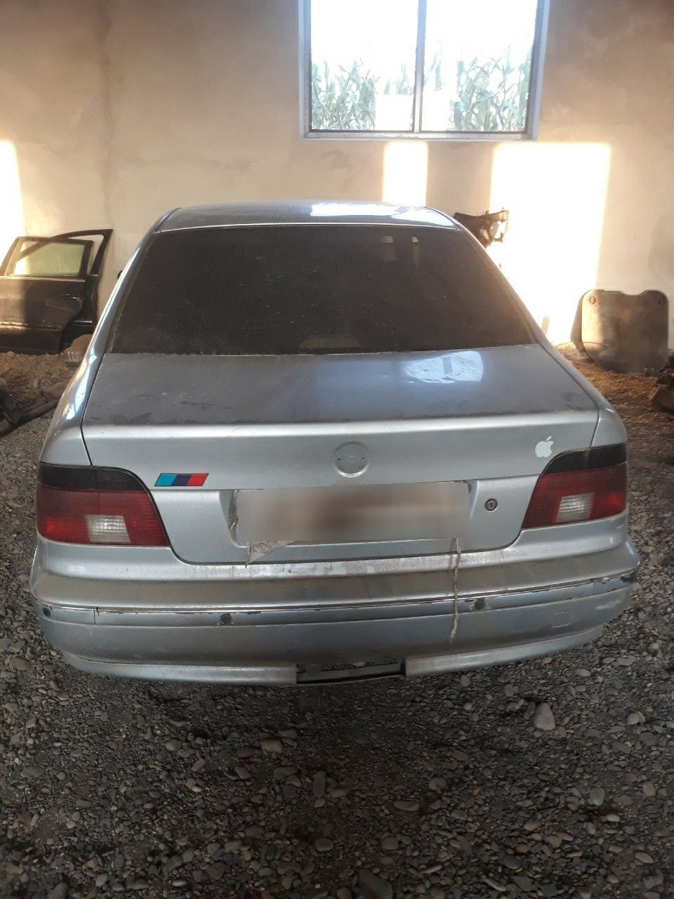 На разборку BMW E39 525 diesel TDs