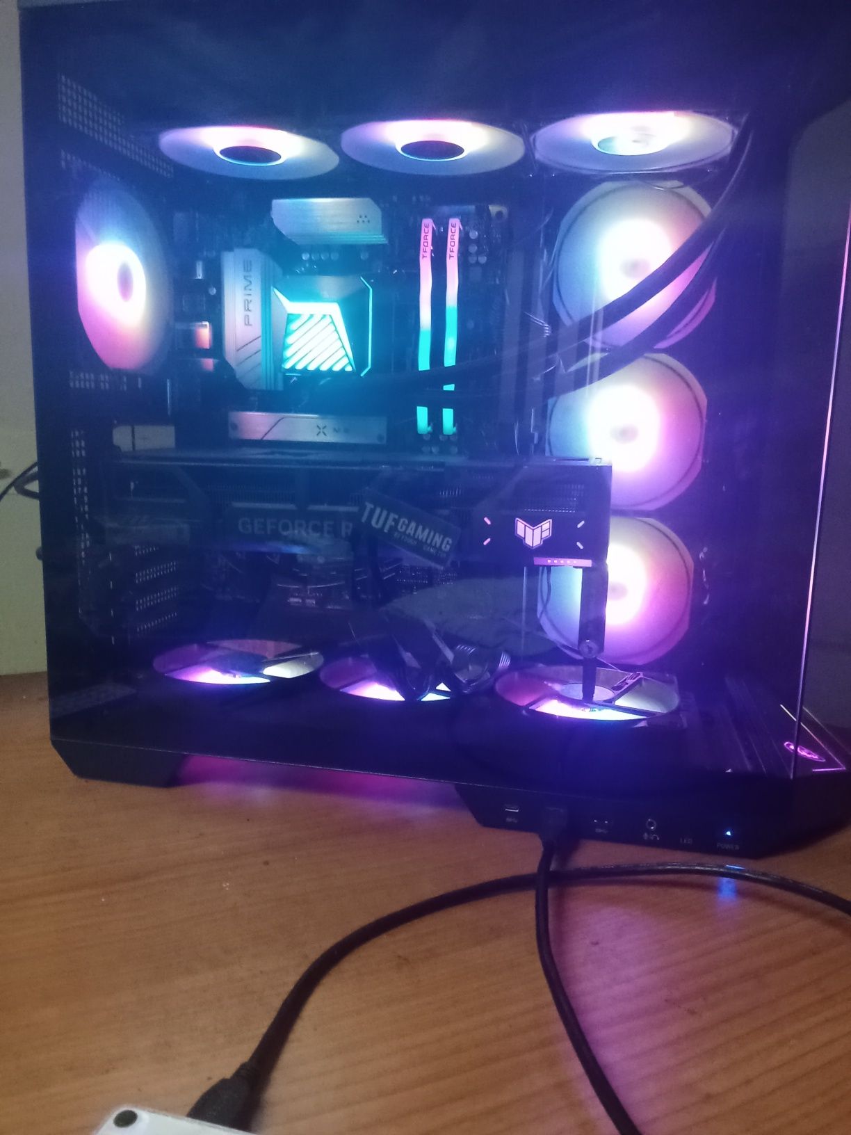 pc gaming high end apenas sem grafica - ryzen 7 9700X - 32GB - 1TB